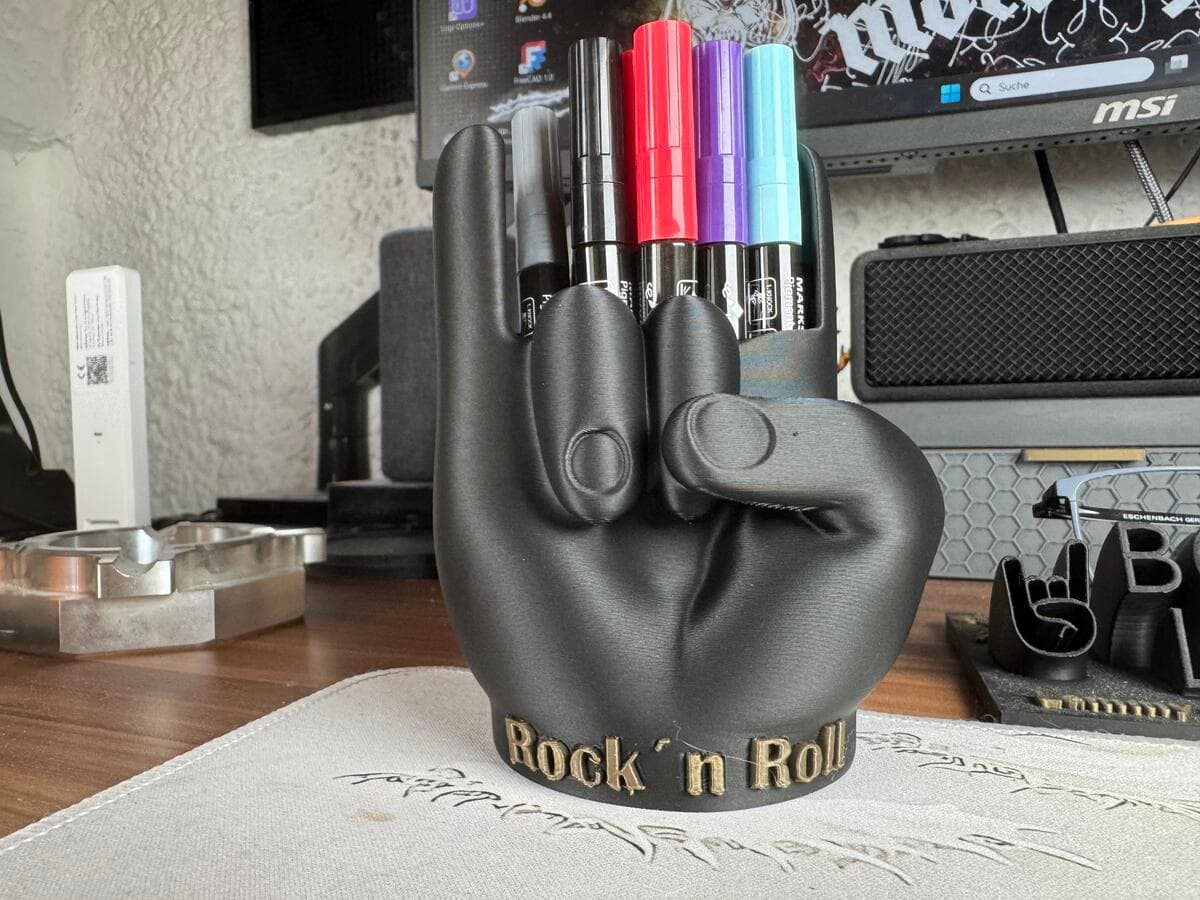 Porta-canetas Rock'n'Roll vista frontal com canetas sortidas