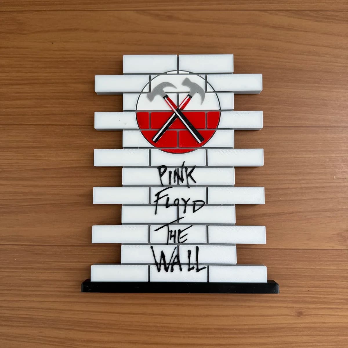 Muro de Tijolos - Detalhe do relevo artesanal