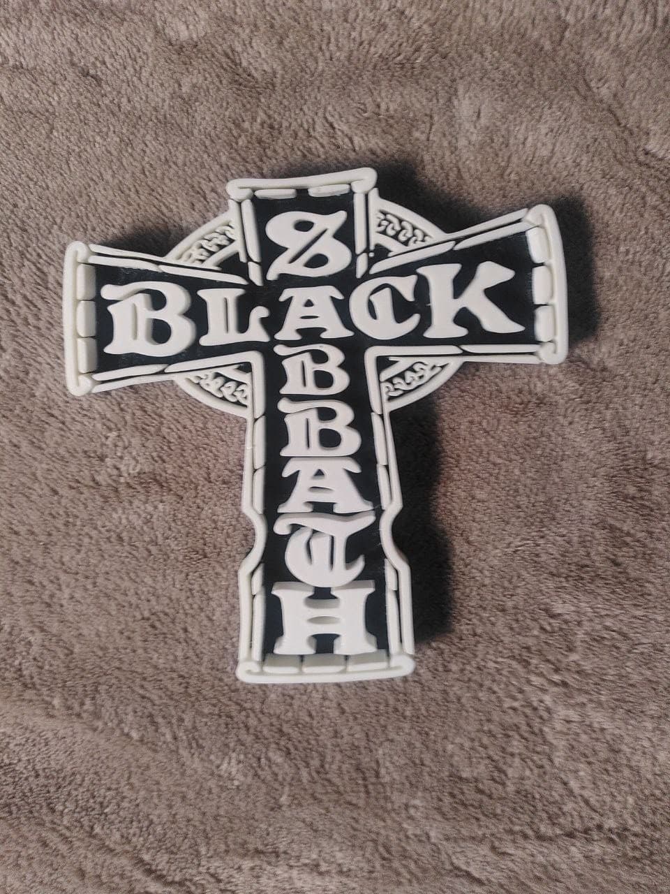 Cruz Black Sabbath - Foto real do produto